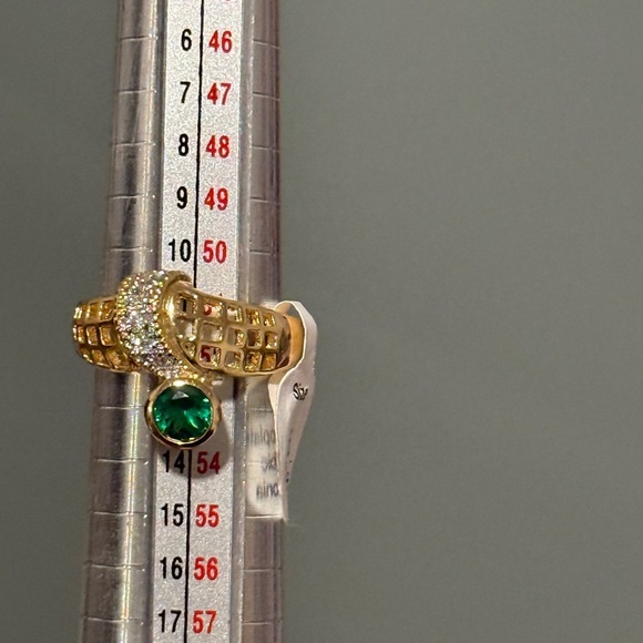 Vintage Deadstock 14kt Gold Electroplate and CZ Sz 6 Ring - Picture 2 of 5